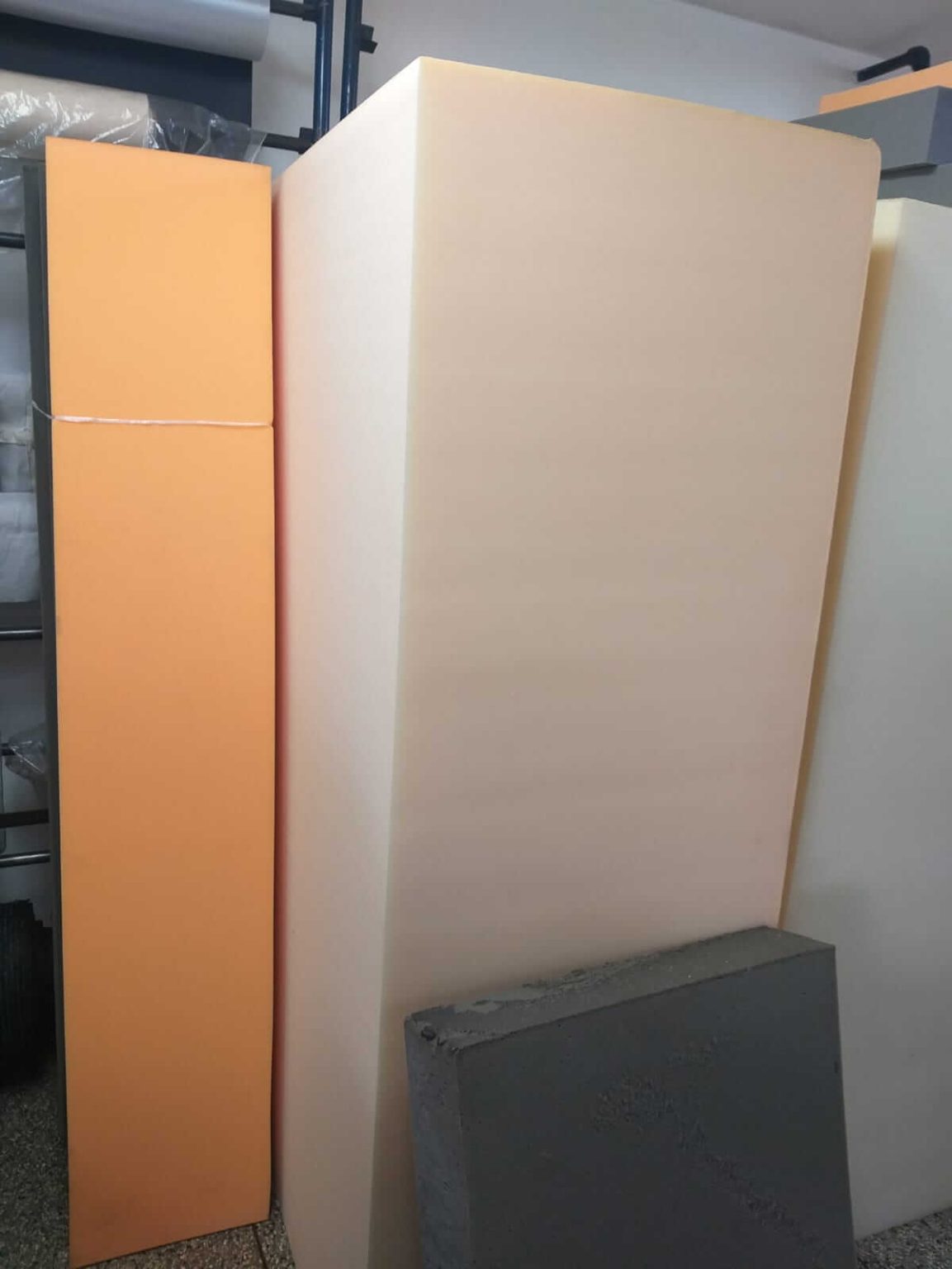 Colchão sob medida - Casa de Plásticos Tropical Ltda.